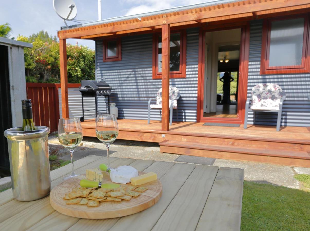 Mokonui Cottage - Te Anau Holiday Home Eksteriør billede