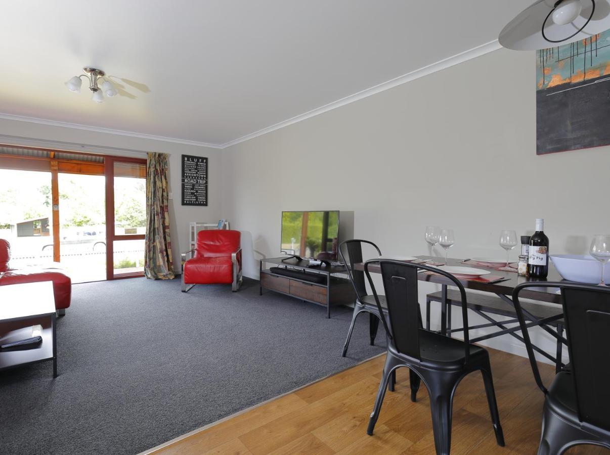 Mokonui Cottage - Te Anau Holiday Home Eksteriør billede