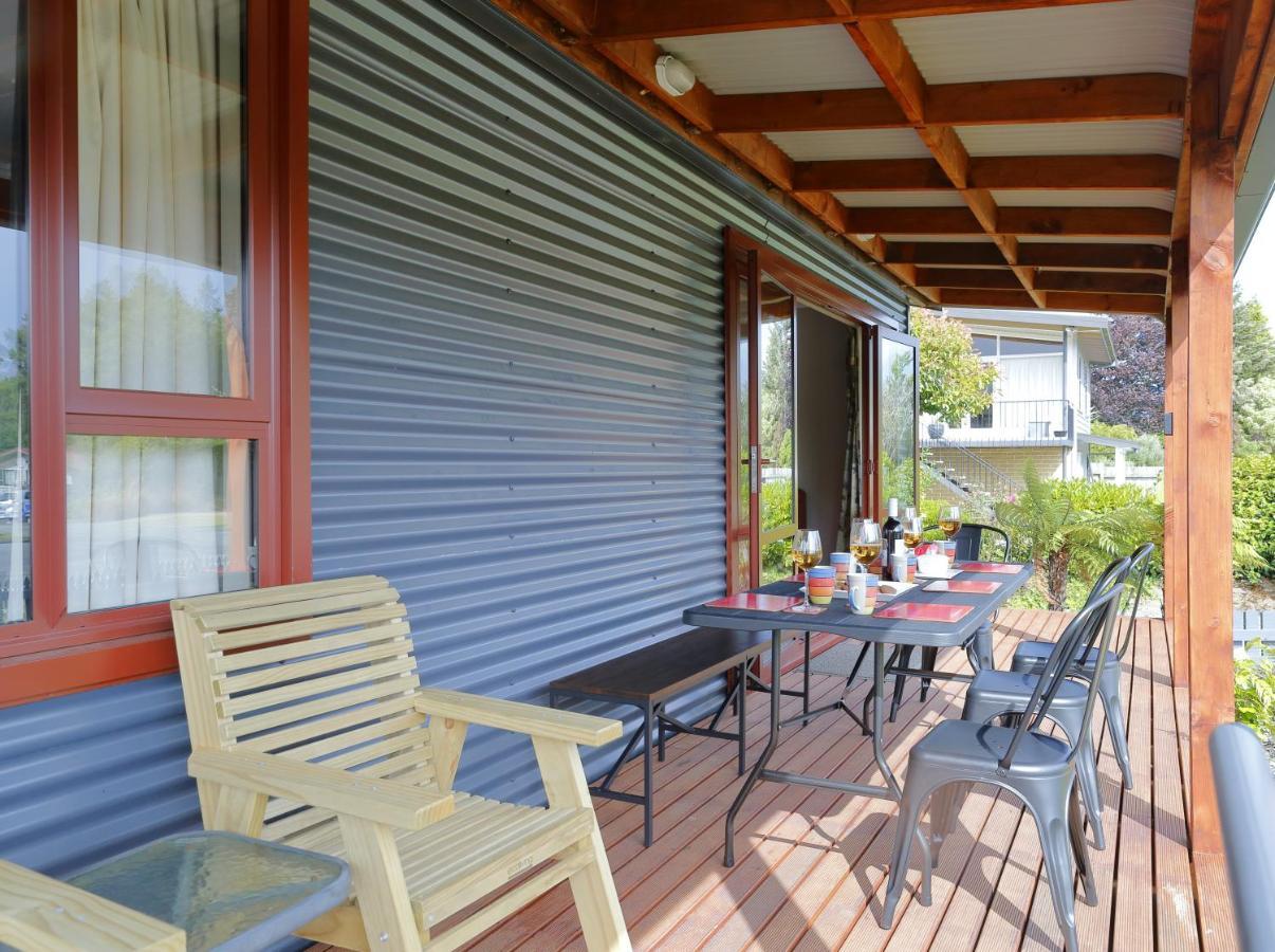 Mokonui Cottage - Te Anau Holiday Home Eksteriør billede